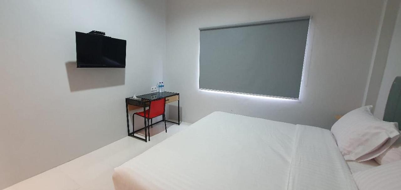 Reddoorz Plus Near Siloam Hospital Balikpapan Ngoại thất bức ảnh