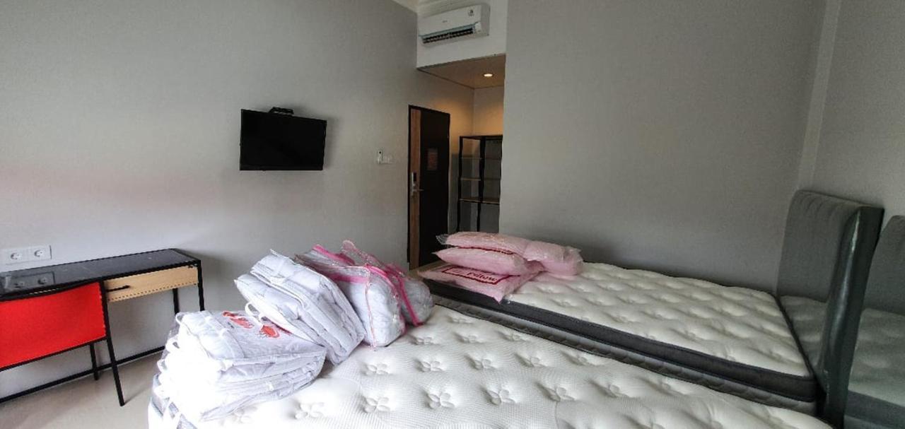 Reddoorz Plus Near Siloam Hospital Balikpapan Ngoại thất bức ảnh