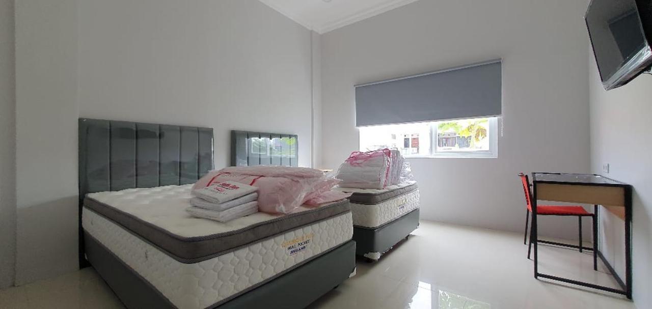 Reddoorz Plus Near Siloam Hospital Balikpapan Ngoại thất bức ảnh