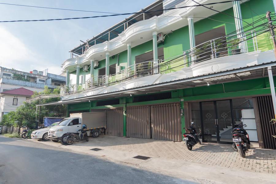Reddoorz Plus Near Siloam Hospital Balikpapan Ngoại thất bức ảnh