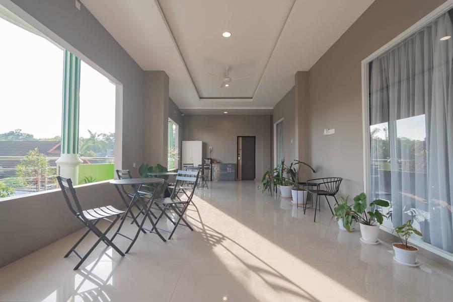 Reddoorz Plus Near Siloam Hospital Balikpapan Ngoại thất bức ảnh