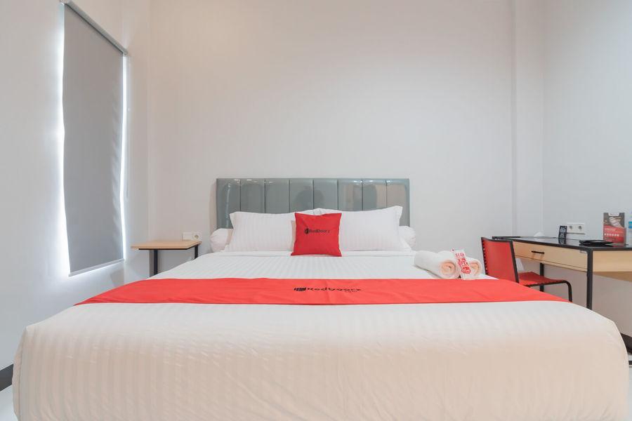 Reddoorz Plus Near Siloam Hospital Balikpapan Ngoại thất bức ảnh